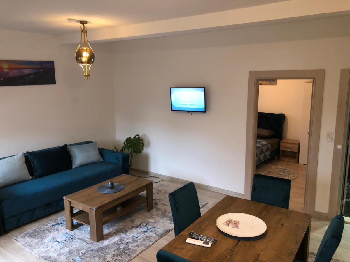 Koca Apartmani โนวีปาซาร์ ภายนอก รูปภาพ
