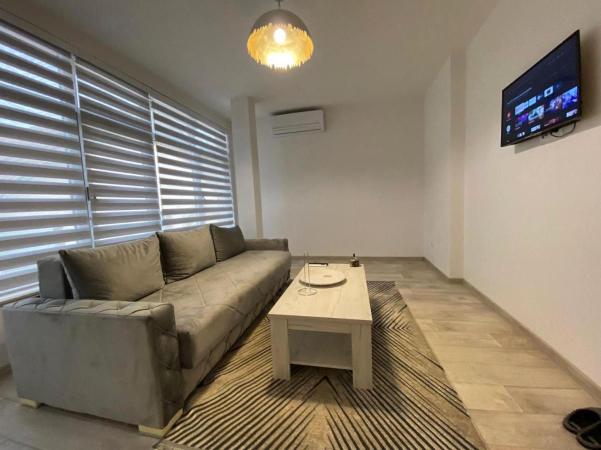 Koca Apartmani โนวีปาซาร์ ภายนอก รูปภาพ